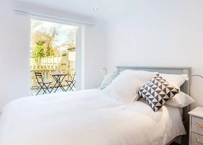 The Wing -Near To The Beaches And Bournemouth University
